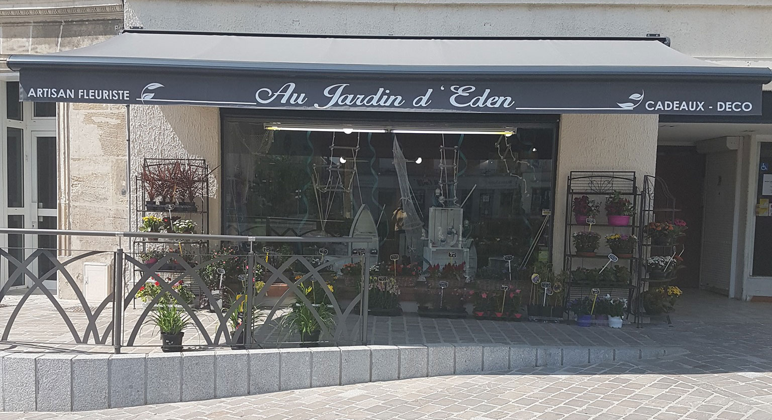 Au Jardin d'Eden - Présentation